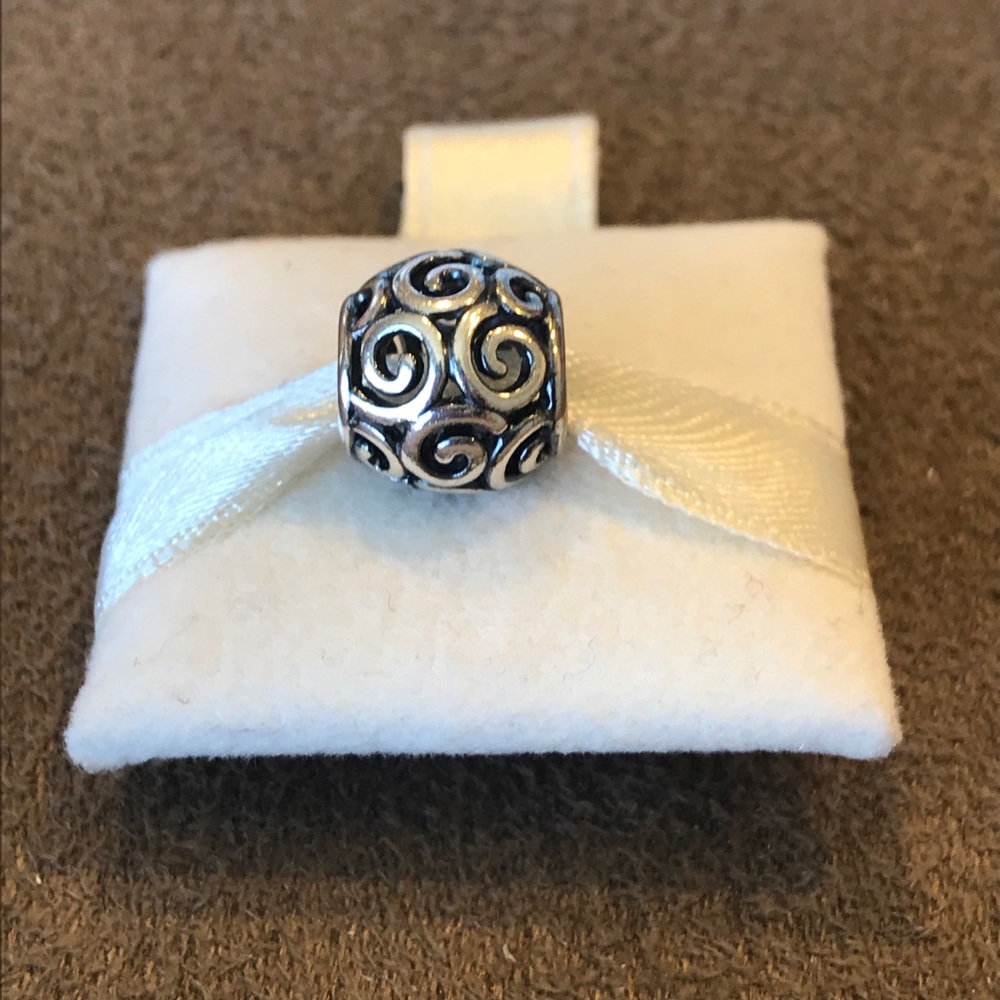 Pandora bead ocean breeze silver